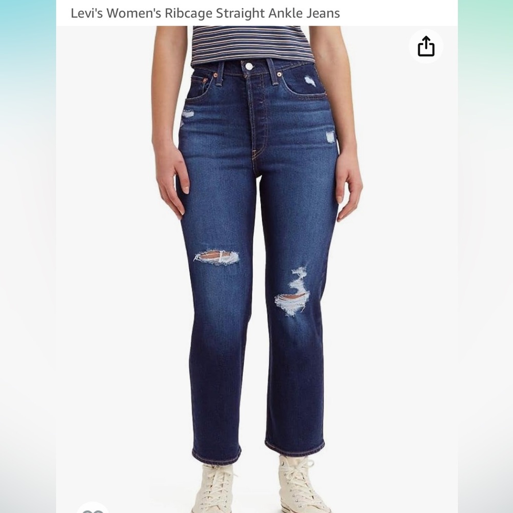 Like New Levi Ribcage Straight Ankle Jeans Size 25